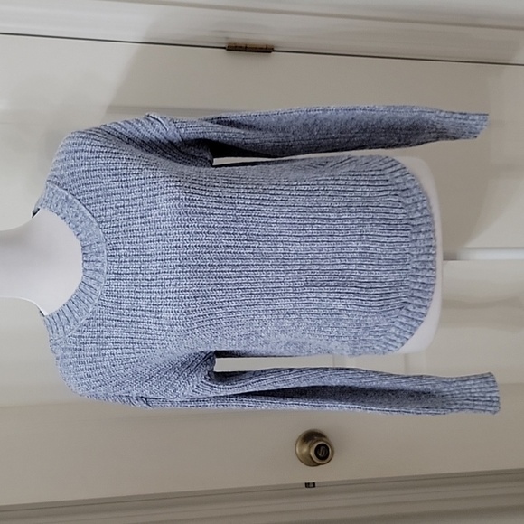 SO Size S Blue White Marled Long Sleeve Curved Hem Sweater, Gently Used Cond. - Picture 1 of 12